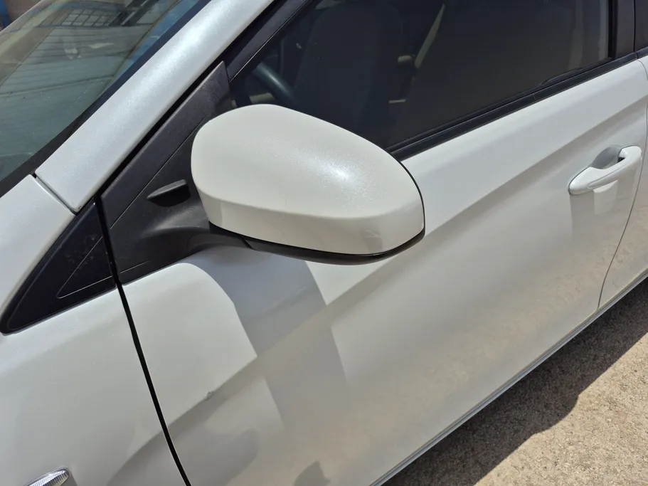 2022 Toyota Yaris  Y 