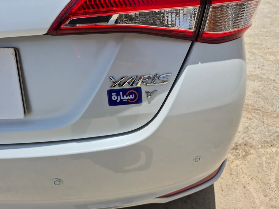 2022 Toyota Yaris  Y 