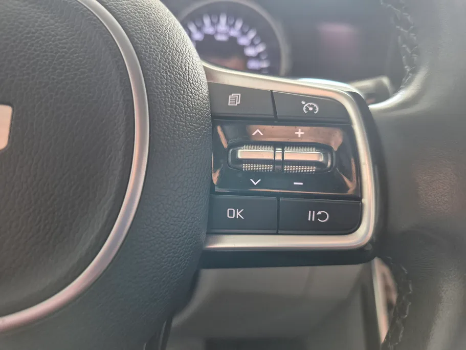 2022 Kia Carnival GLS 