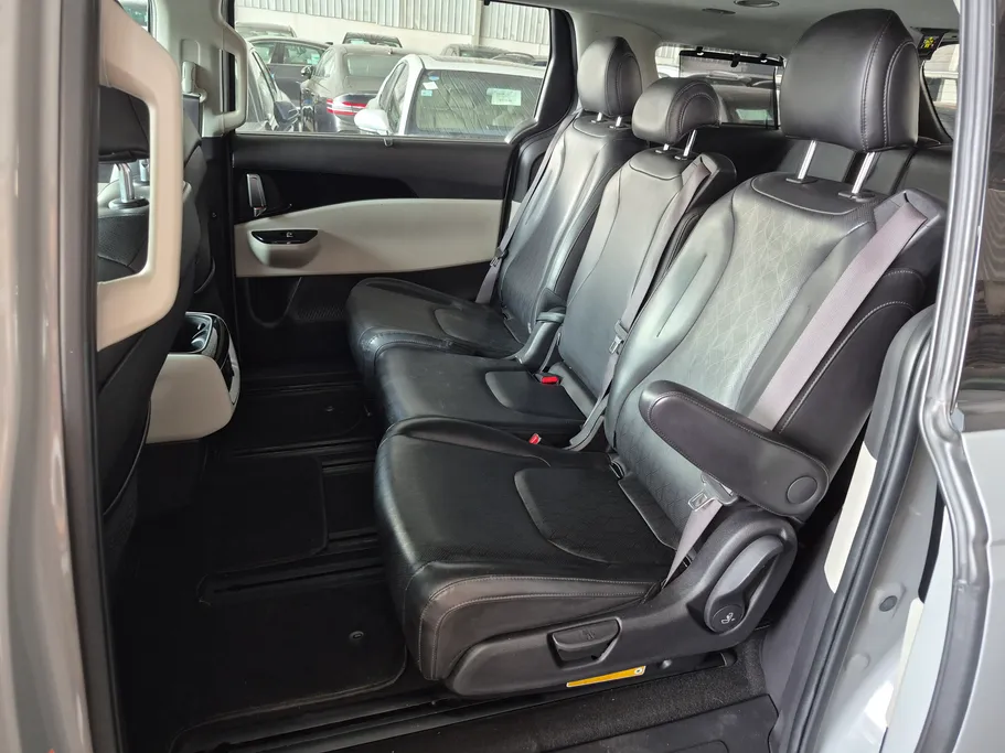 2022 Kia Carnival GLS 