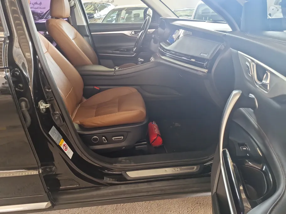 شانجان CS95 Royal 2021 