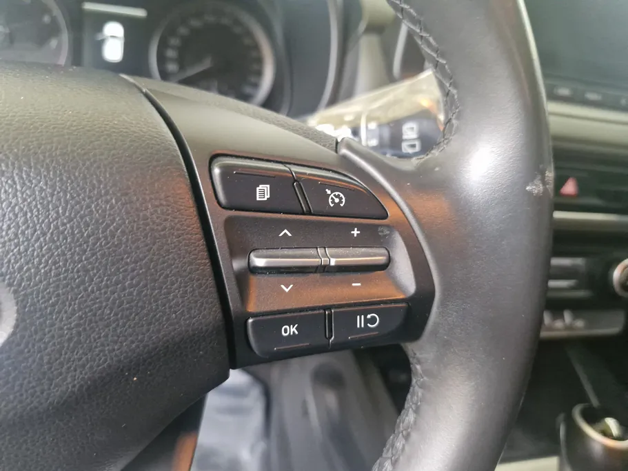 2022 Hyundai Kona COMFORT (Sunroof) 