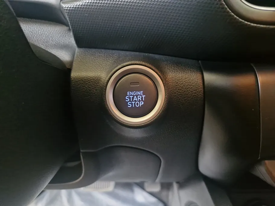 2022 Hyundai Kona COMFORT (Sunroof) 