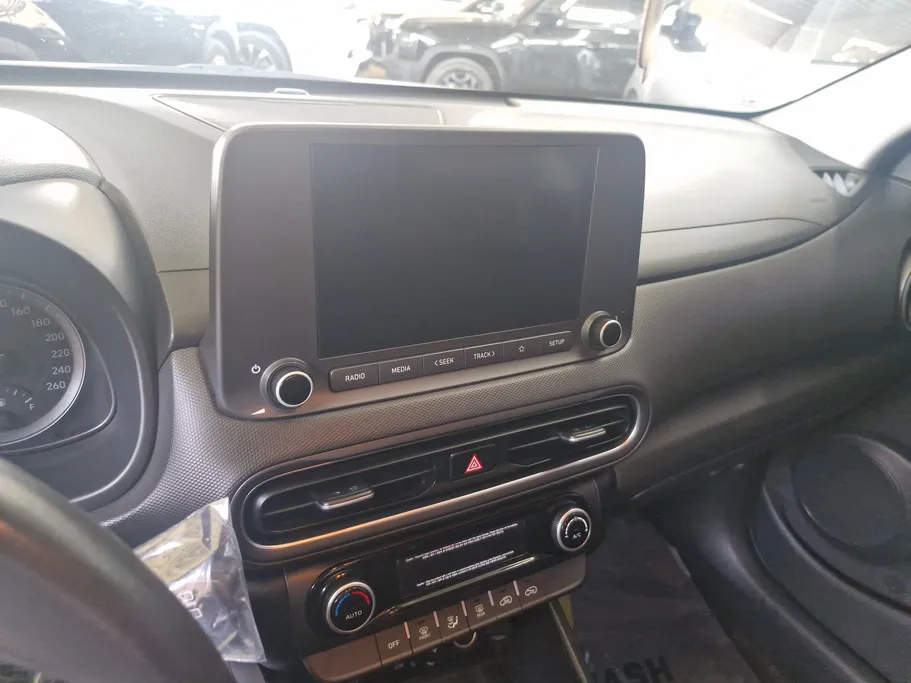 2022 Hyundai Kona COMFORT (Sunroof) 
