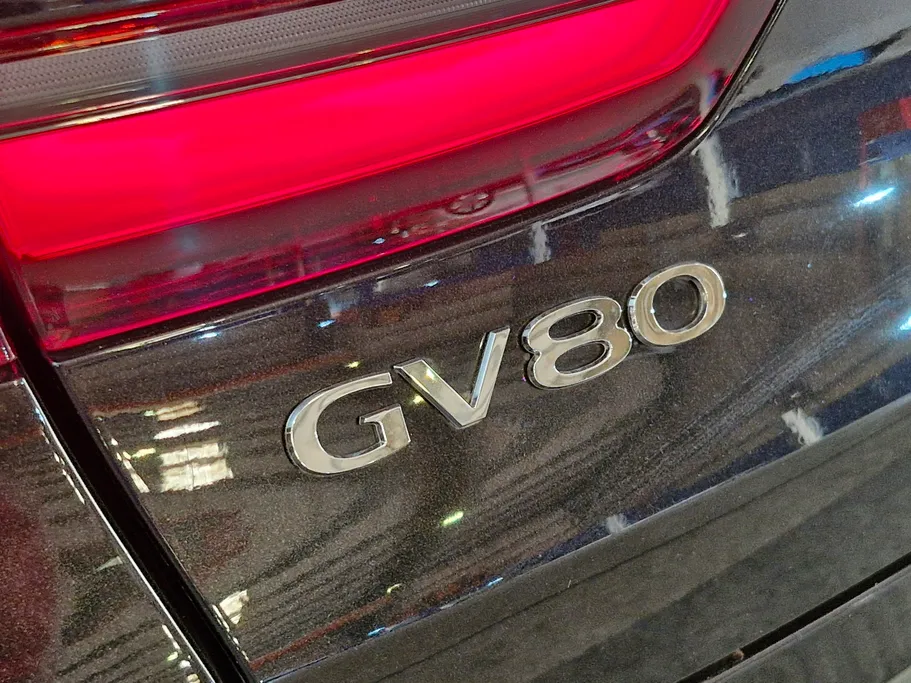 2026 Genesis GV80 Royal 