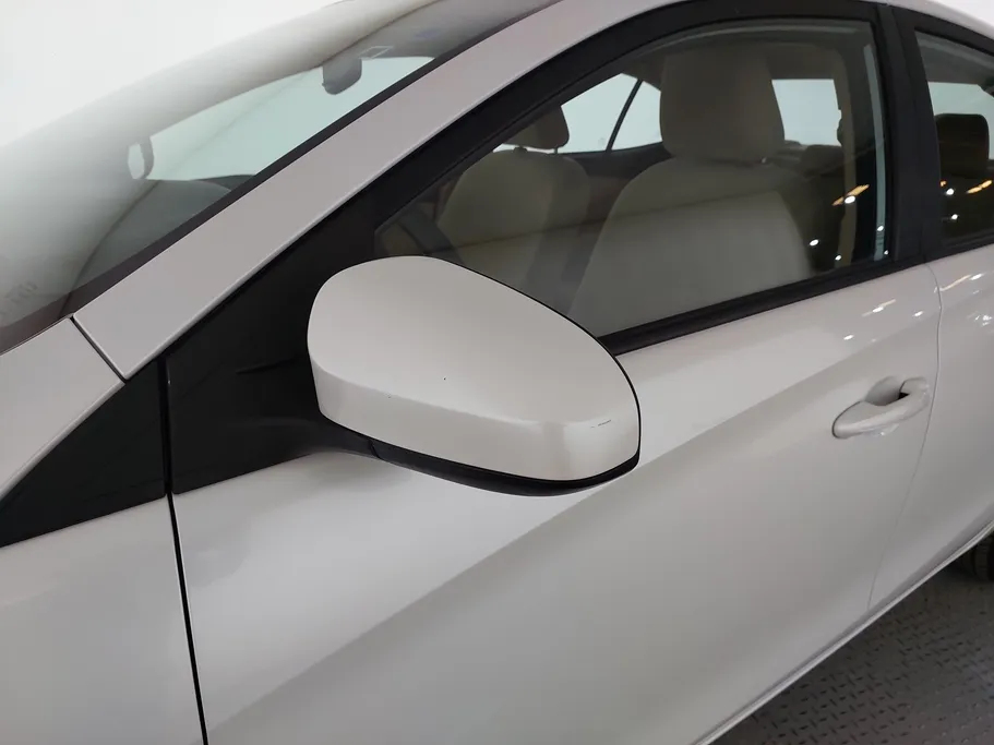 2021 Toyota Yaris  Y 