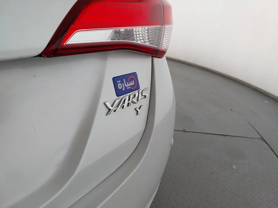 2021 Toyota Yaris  Y 