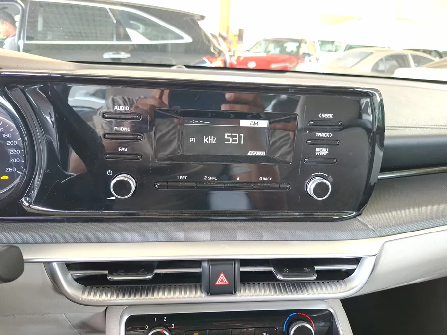 كيا K5 LX 2022 
