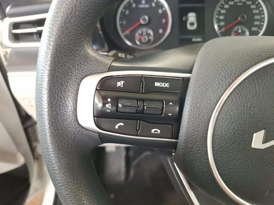كيا K5 LX 2022 