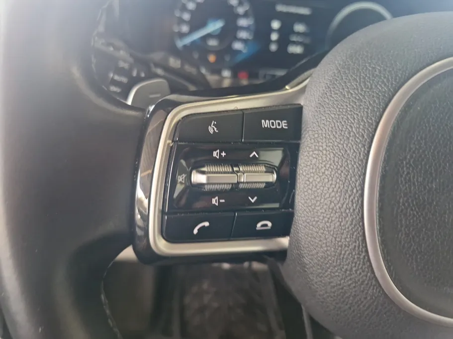 2022 Kia Sorento EX 