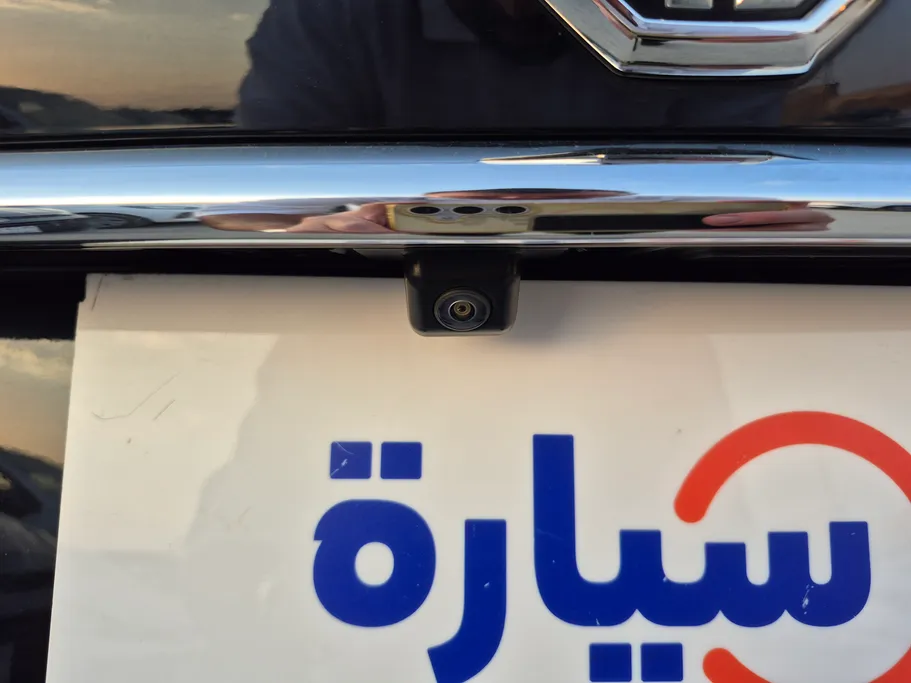 ام جي 5 LUX 2023 