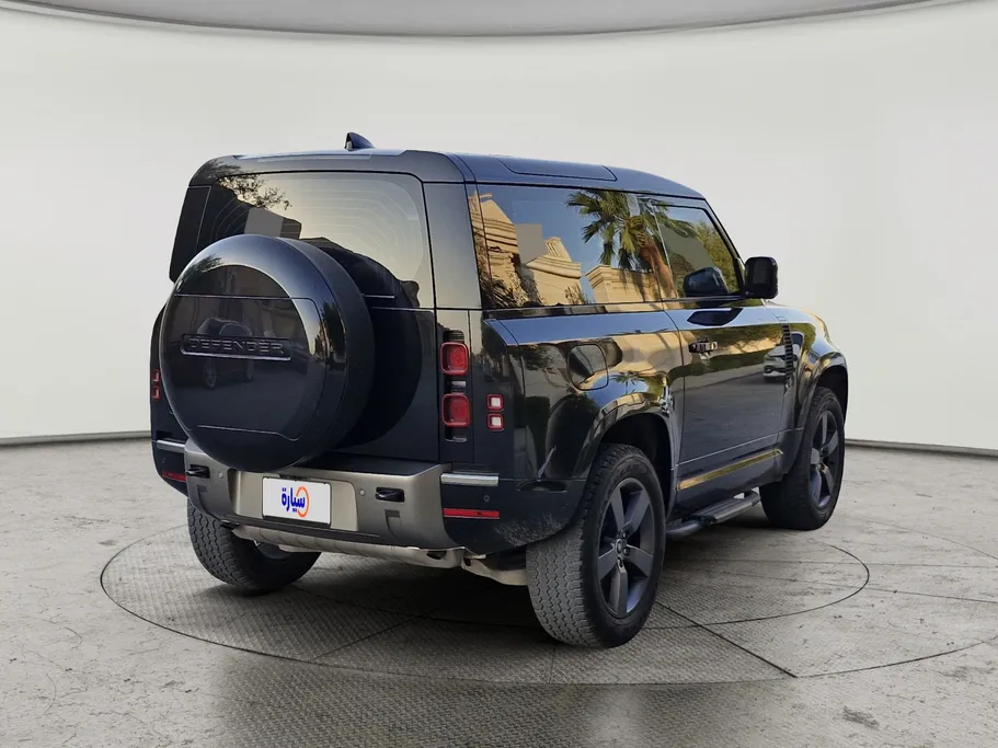 2025 Land Rover Defender P300 S 
