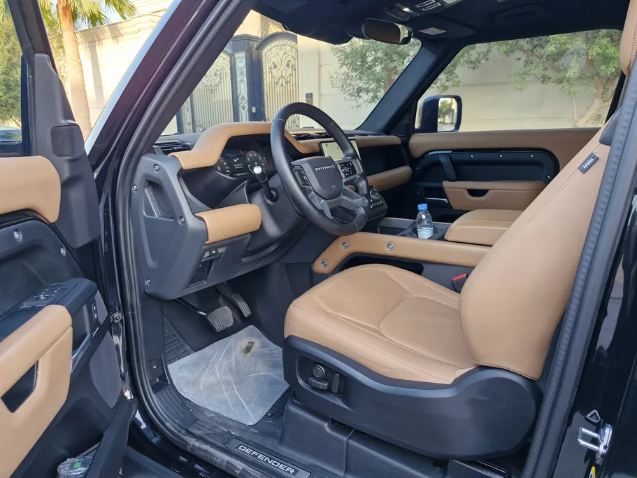 2025 Land Rover Defender P300 S 