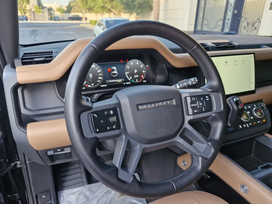 2025 Land Rover Defender P300 S 