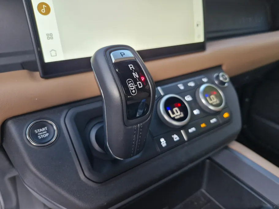 2025 Land Rover Defender P300 S 