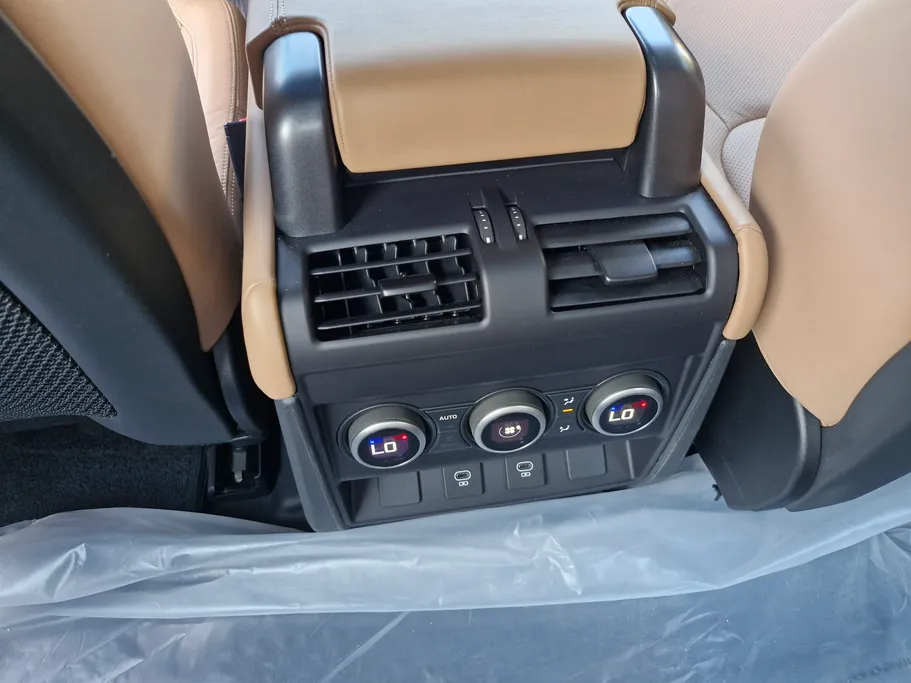 2025 Land Rover Defender P300 S 