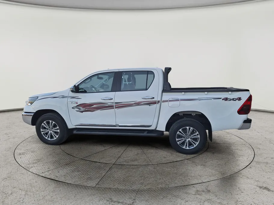 2023 Toyota Hilux SGLX 4X4 AT DSL 