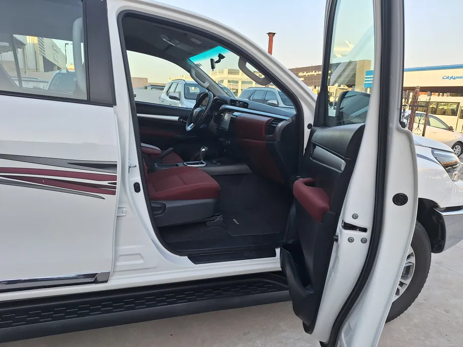 تويوتا هايلكس SGLX 4X4 AT DSL 2023 