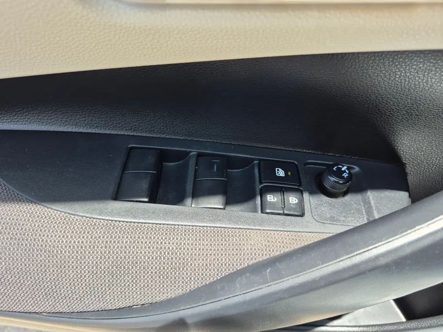 2022 Toyota Corolla XLI Executive Moonroof 