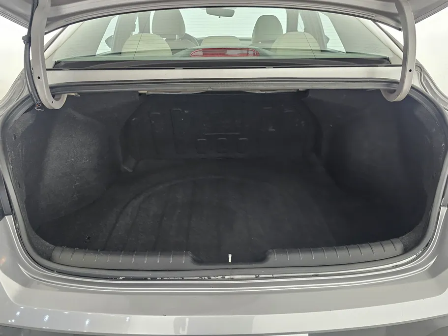 2024 Hyundai Elantra Fleet 