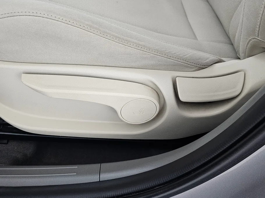 2024 Hyundai Elantra Fleet 