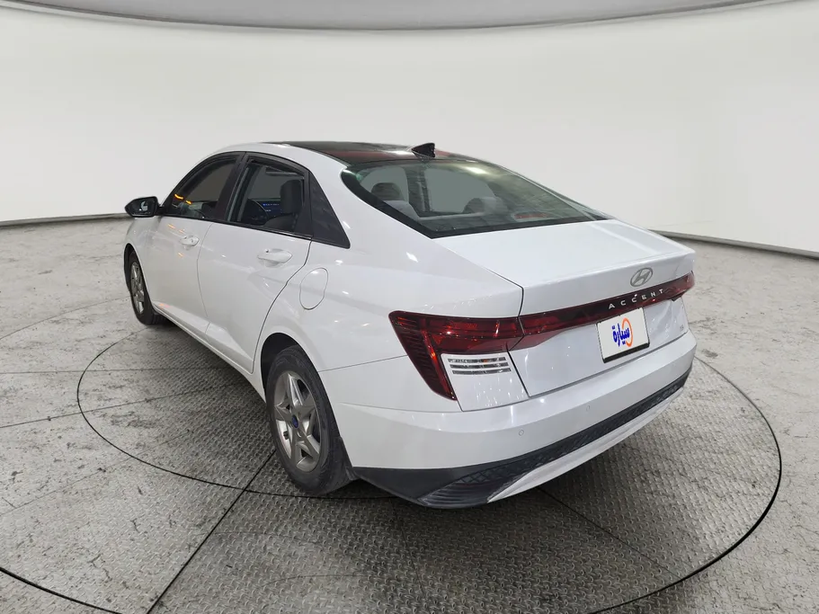 2024 Hyundai Accent Fleet 