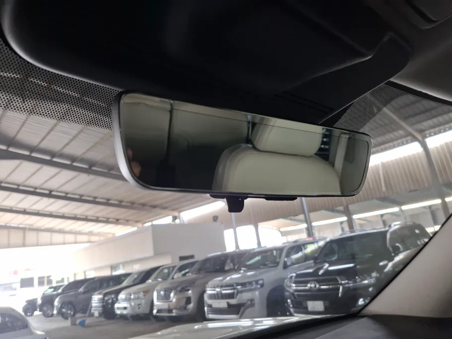 نيسان باترول SE 2025 