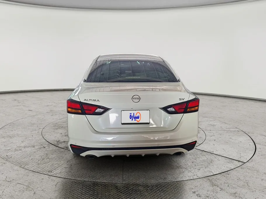 2023 Nissan Altima SV 