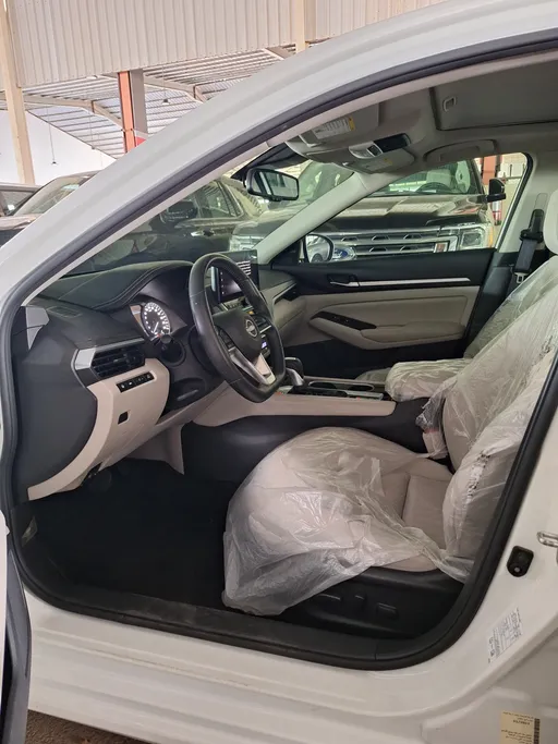 2023 Nissan Altima SV 