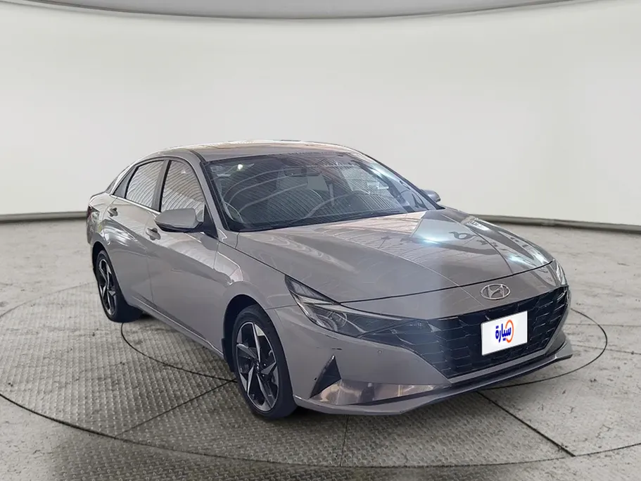 2023 Hyundai Elantra Smart Plus 