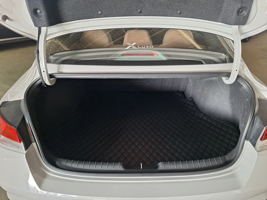2023 Hyundai Elantra Smart Plus 