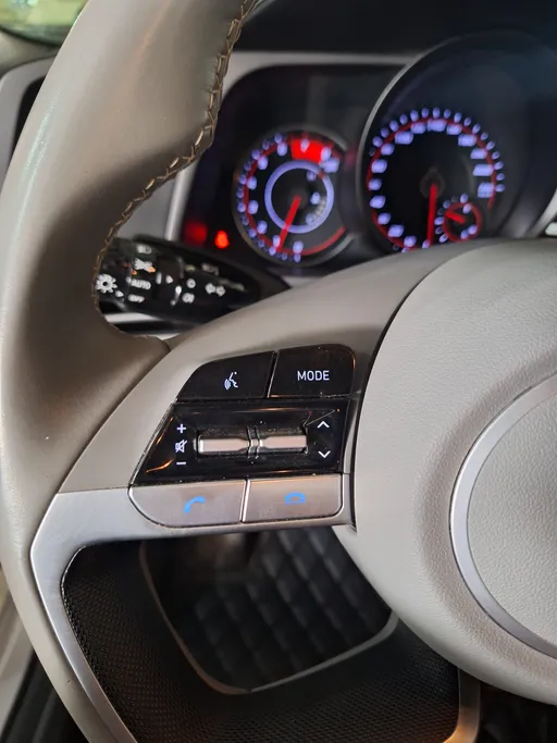 2023 Hyundai Elantra Smart Plus 