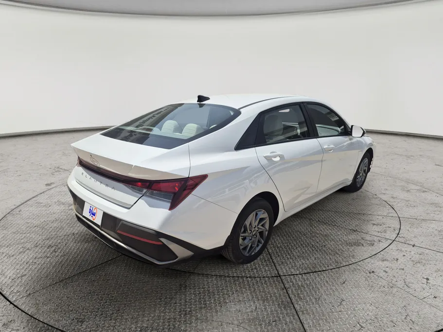 هيونداي النترا سمارت 2024 