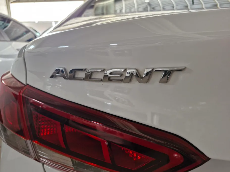 2023 Hyundai Accent Smart 