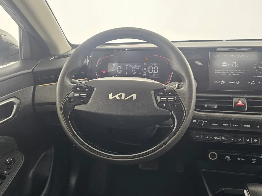 2024 Kia K3 LX 