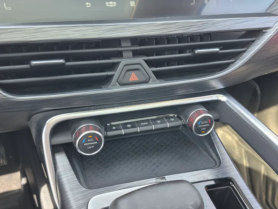2022 Geely TUGELLA Flagship GF 