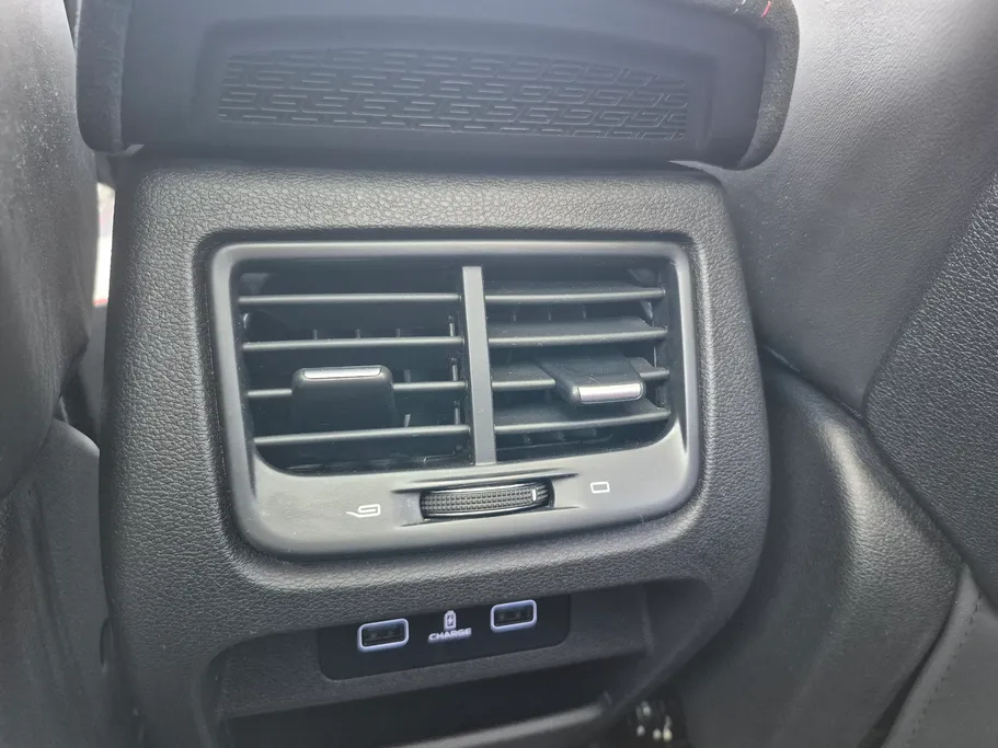 2022 Geely TUGELLA Flagship GF 