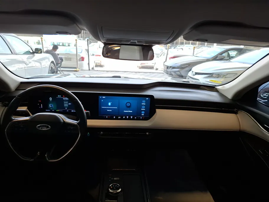 2023 Ford Taurus Trend 
