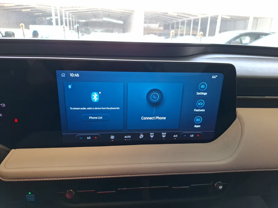2023 Ford Taurus Trend 