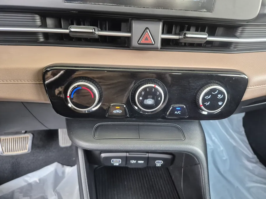 2024 Hyundai Accent Fleet 