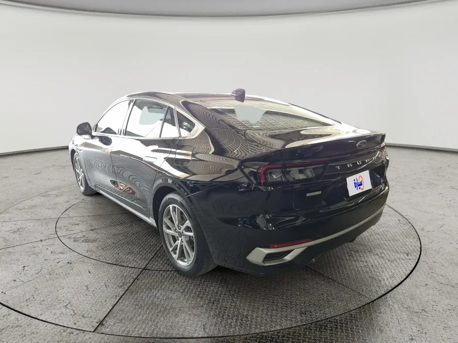 2024 Ford Taurus Ambiente 
