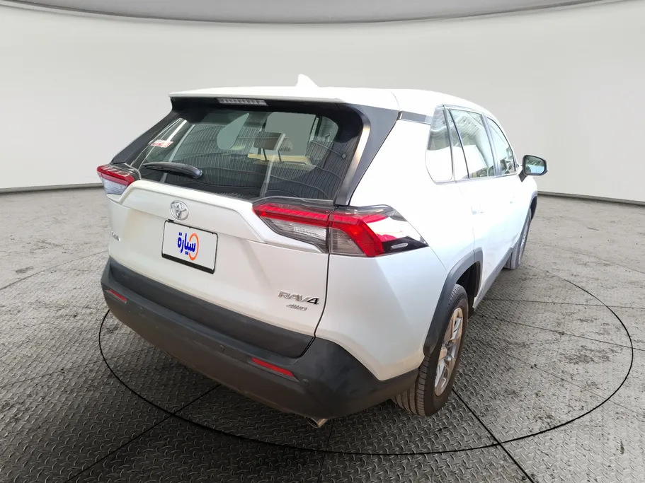 2022 Toyota RAV4 STD 