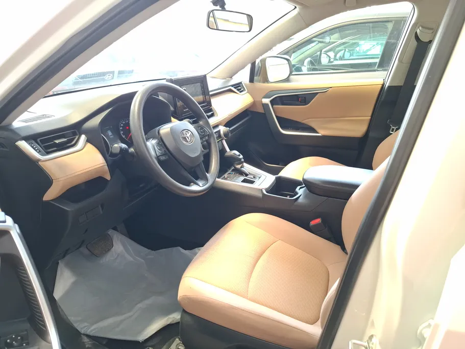2022 Toyota RAV4 STD 