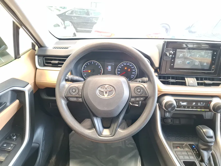 2022 Toyota RAV4 STD 