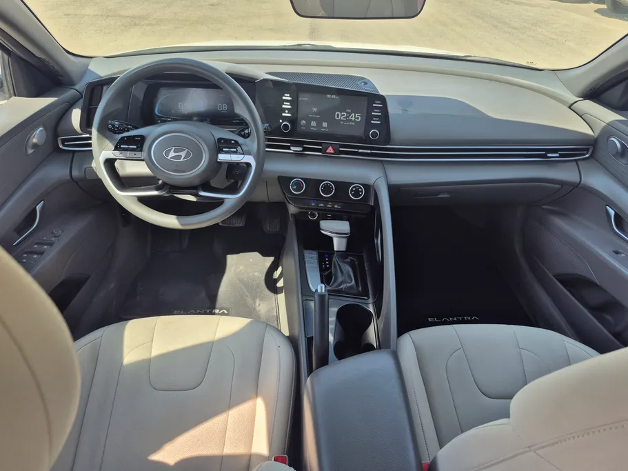 2024 Hyundai Elantra Fleet 