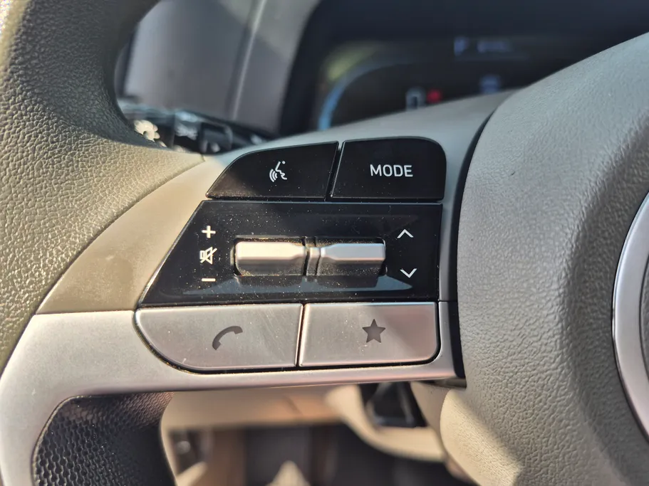 2024 Hyundai Elantra Fleet 