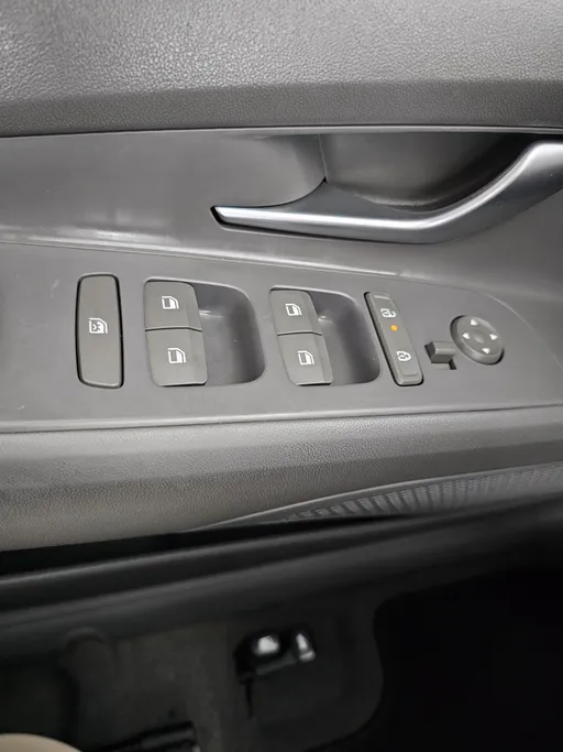 2024 Hyundai Elantra Fleet 