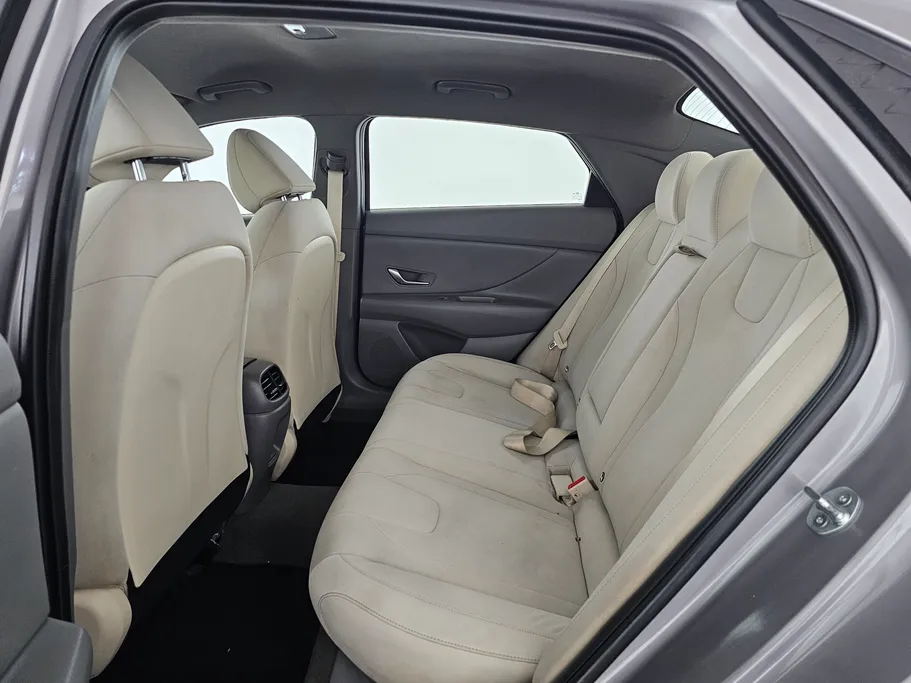 2024 Hyundai Elantra Fleet 