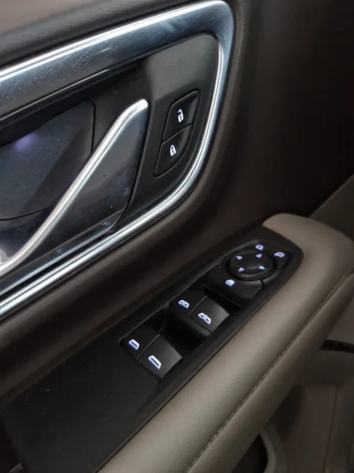 2024 Chevrolet Suburban LS 