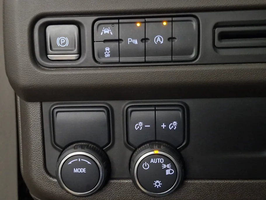 2024 Chevrolet Suburban LS 